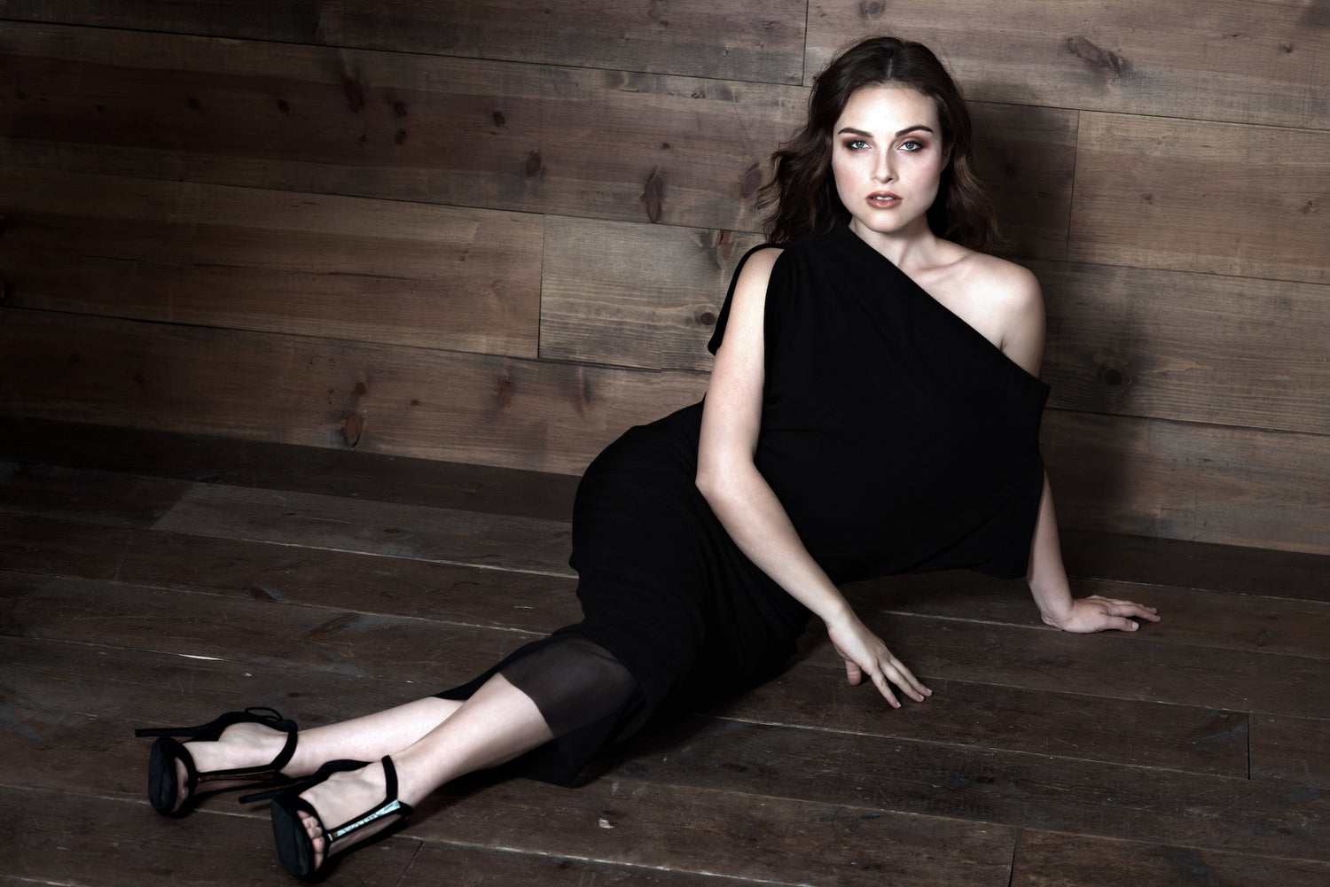 ALEXI Off-the-shoulder Black Knit Dress