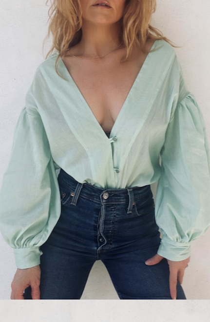 Woman's julep limeade cotton blouse.