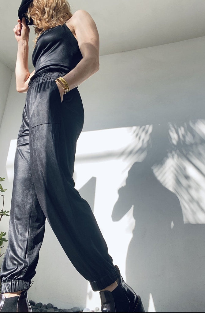 black leisure lounge pants