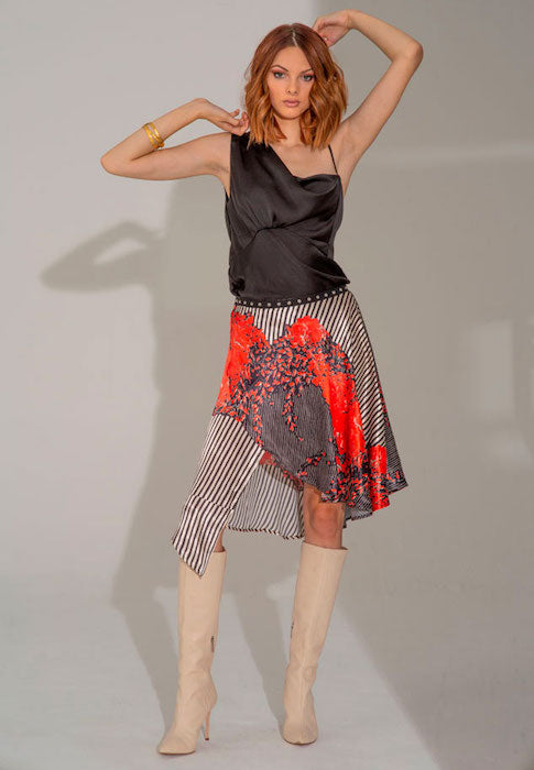 Woman's a line printed skirt